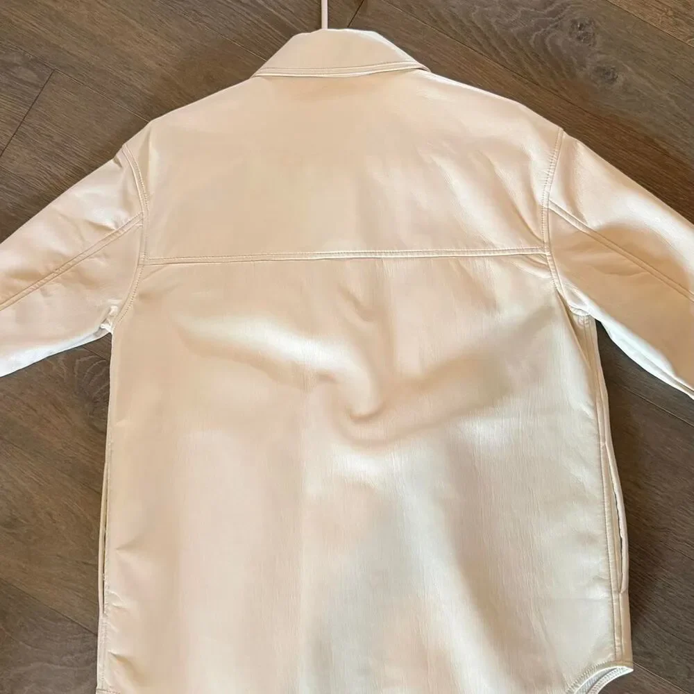 Aritzia Women's Cream and Tan Jacket